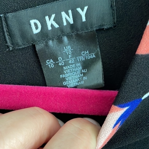 DKNY Ruffle Aline with Short Flutter Sleeve dress - Picture 8 of 9